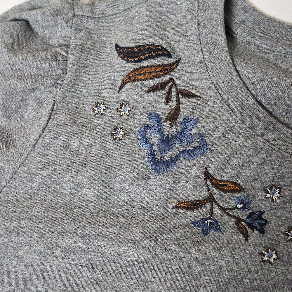 DRIFTWOOD Shirt Size XL Clare Long Sleeve Crew Moody Paisley Floral Embroidered - Picture 8 of 12